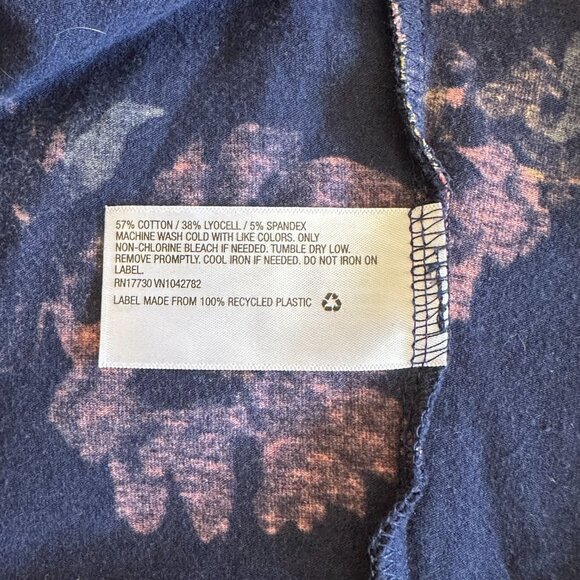 Women's Maternity L Isabel Ingrid & Isabel Short Sleeve T-Shirt Dress Floral - Picture 6 of 7